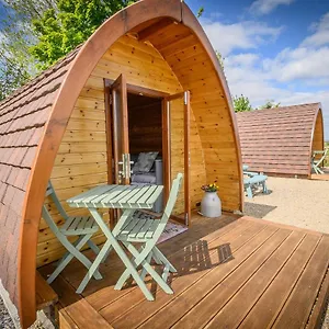 Glamping At Doon Angus Farm Westport